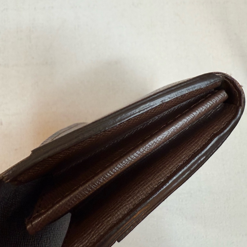 Louis Vuitton Sarah Wallet Damier Ebene Canvas Made in France (Monogrammed A.T.) - Picture 10 of 13